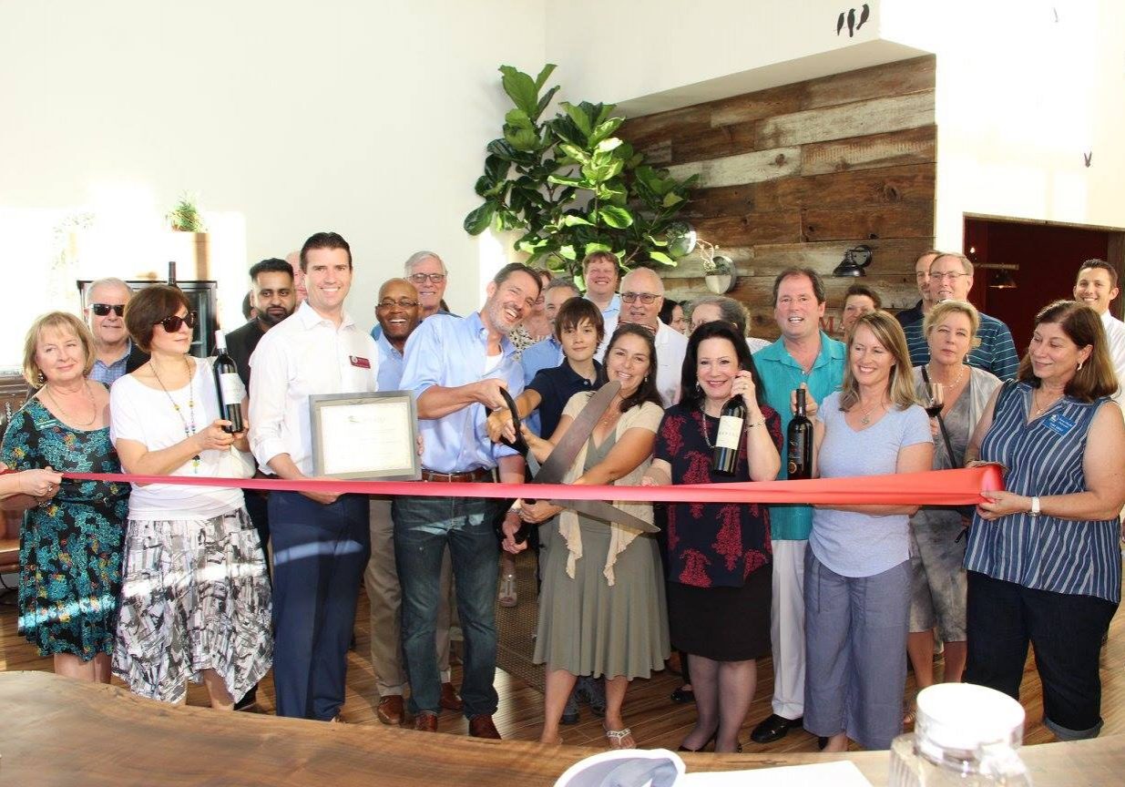 Ribbon-Cutting-Novato-Chamber-landscape-2